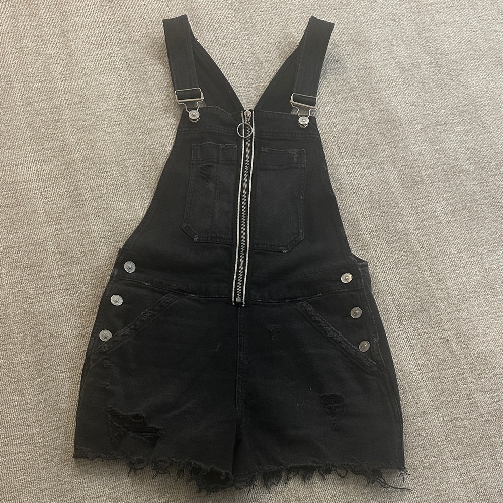 Hudson Black Denim Overalls shorts with Zipper